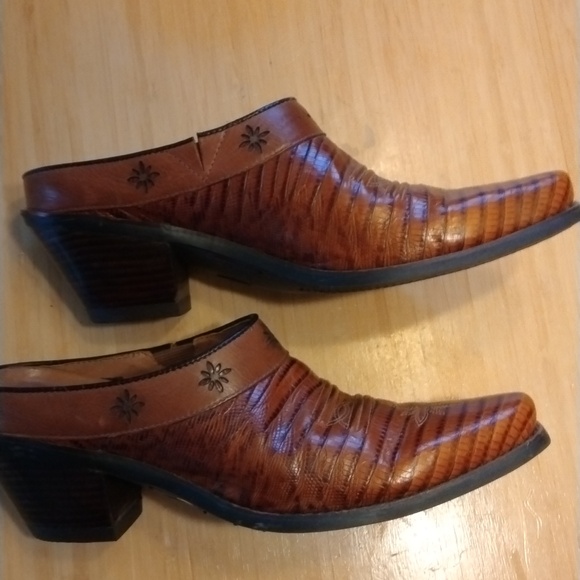 Ariat Desert Star Lizard leather mules - Picture 4 of 4